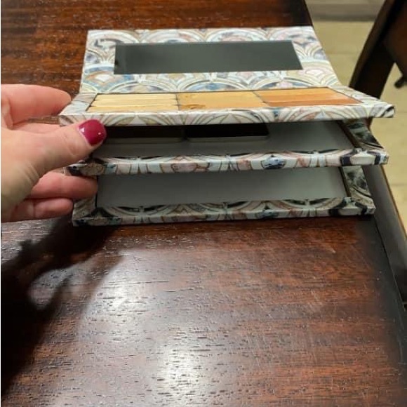 Sistine Palette 27 triple decker BNIB Seint Maskcara branded RARE RETIRED PRINT - Picture 4 of 5